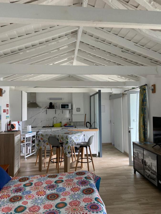 Moradia Terra Cha Sea View 1 To 4 Pers Villa Lomba  ภายนอก รูปภาพ