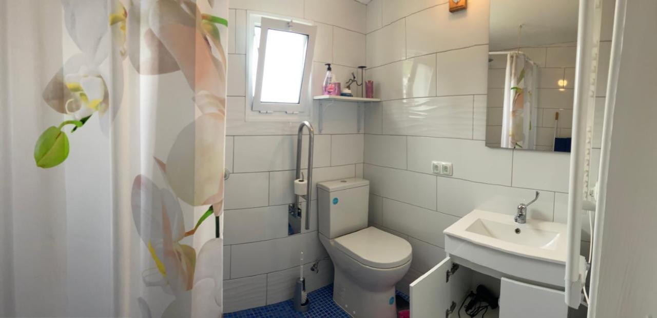 Moradia Terra Cha Sea View 1 To 4 Pers Villa Lomba  ภายนอก รูปภาพ